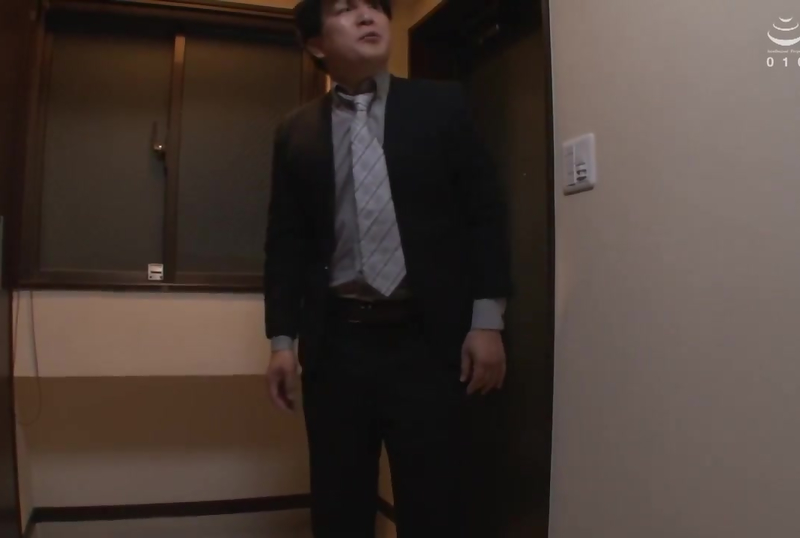 [KUUD-02] Married Erika Kakui's Creampie Pounding Escapade