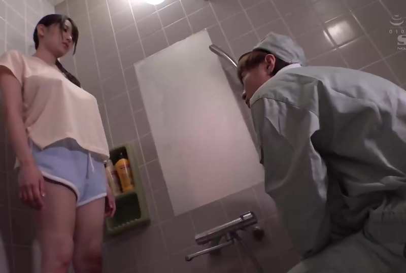 [SSNI-700] Slender Shion Utsunomiya's Big Tits Tease And Spill Out